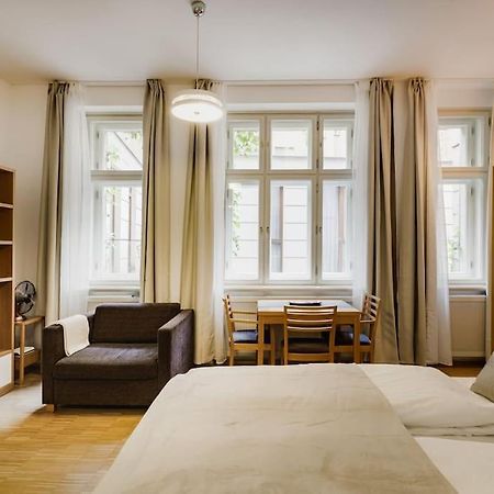 Deluxe Suite In Prime Location Прага Екстериор снимка